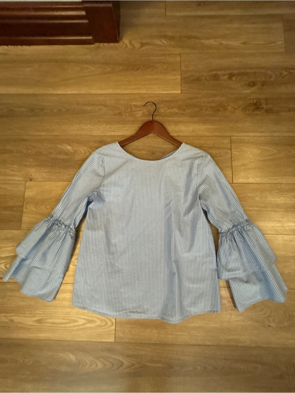 LOFT Blue White Striped Bell Sleeve Blouse XS Tie Back Cotton Top